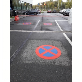 signalisation-stationnement-interdit-mini
